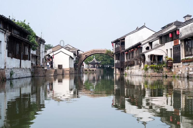 寒假在即,想让“神兽”近视度数“0”增长?这些防护措施你得安排上!